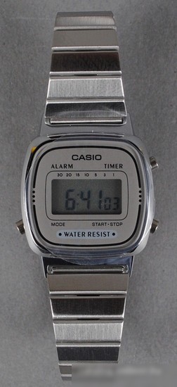 Наручные часы Casio LA670WEA-7E