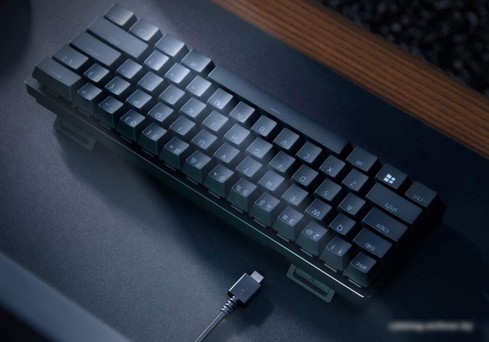 Клавиатура Razer Huntsman Mini Clicky (черный)