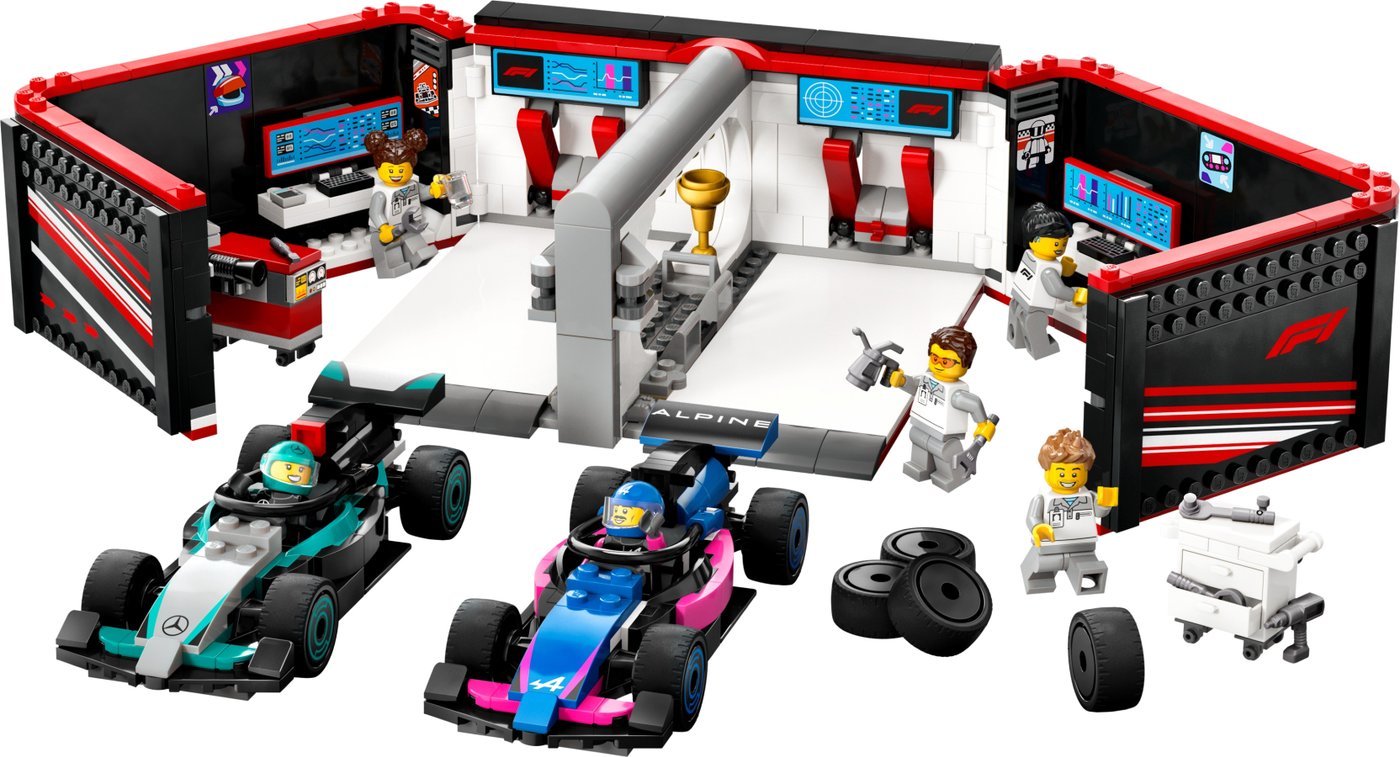 Конструктор LEGO City 60444 Гараж F1 Mercedes-AMG и Alpine