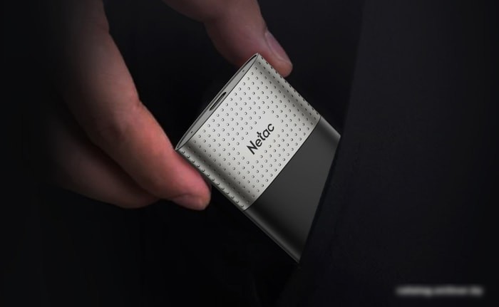 Внешний накопитель Netac Z9 2TB NT01Z9-002T-32BK