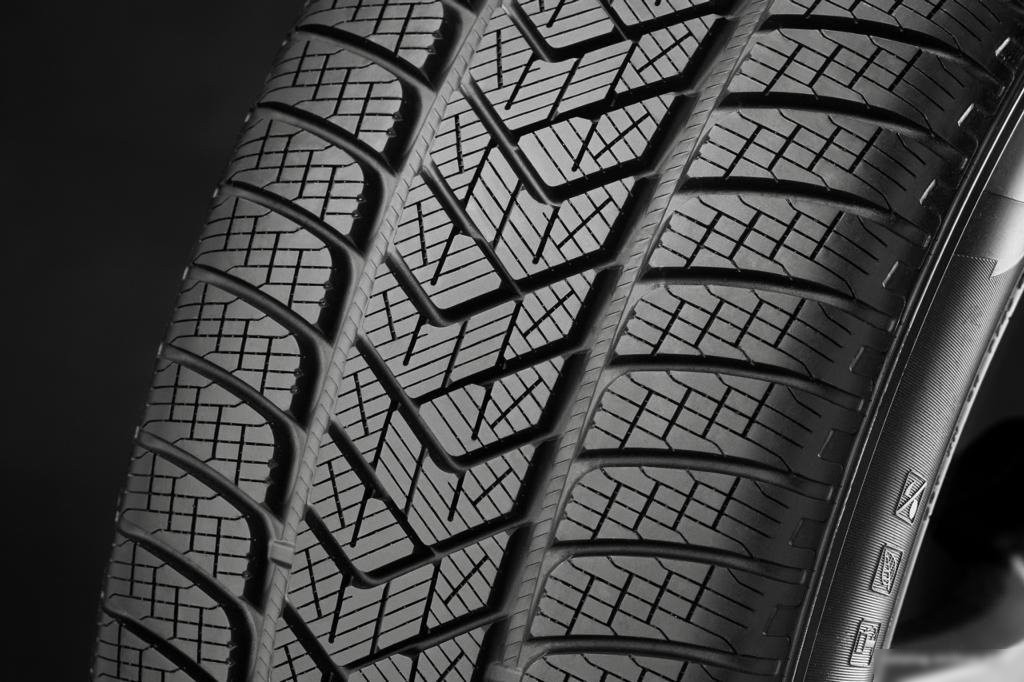 Зимние шины Pirelli Scorpion Winter 285/40R20 104W
