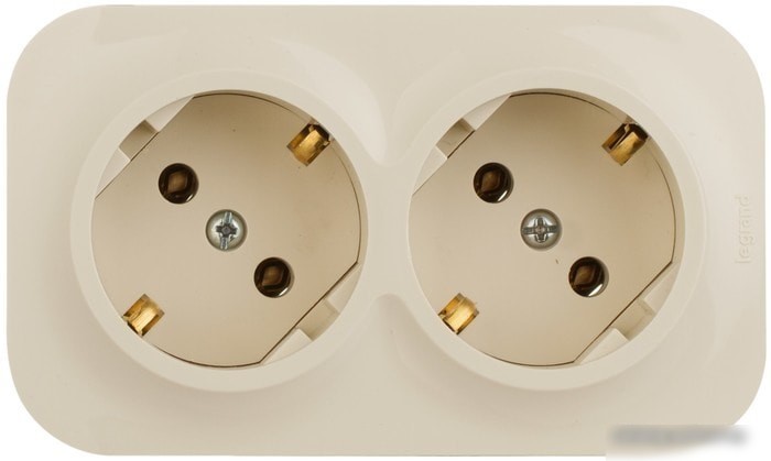 Розетка Legrand Quteo 782263