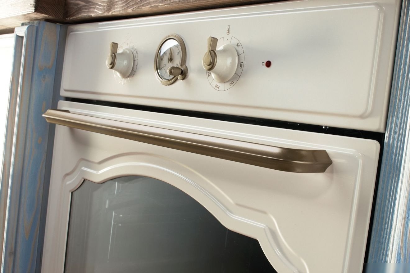 Электрический духовой шкаф Gorenje BO6735CLI