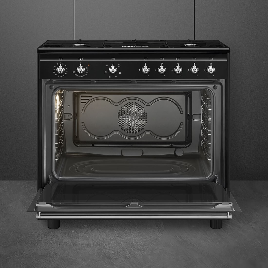 Кухонная плита Smeg CX91GMBL
