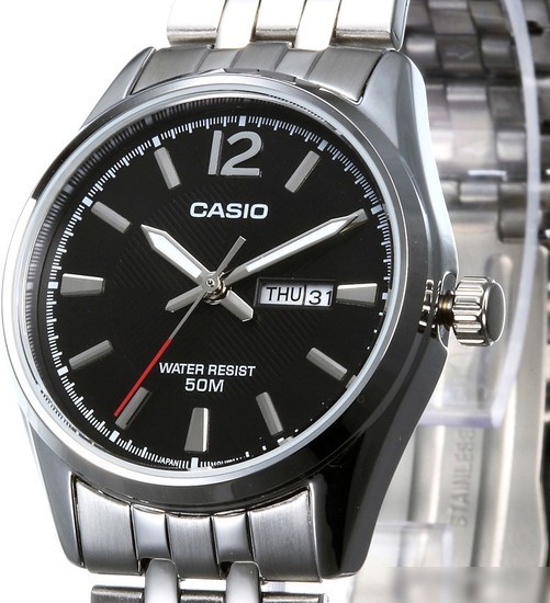 Наручные часы Casio MTP-1335D-1A