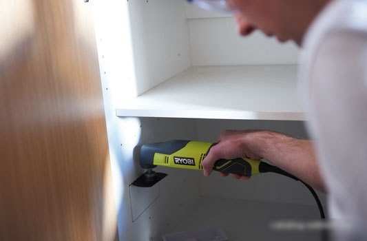 Мультифункциональная шлифмашина Ryobi RMT200S