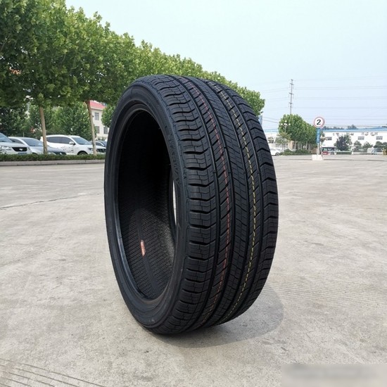 Летние шины Bearway BW777 265/40R21 105V