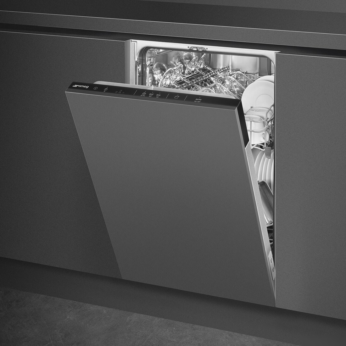 Встраиваемая посудомоечная машина Smeg ST4522DIN