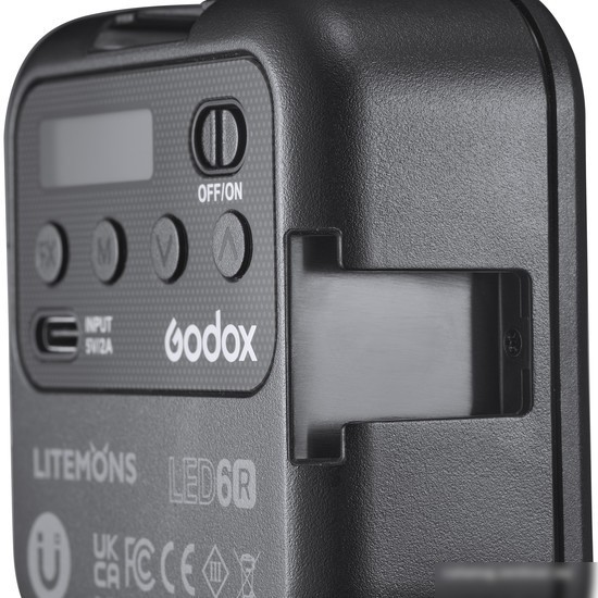 Лампа Godox LED6R RGB накамерный