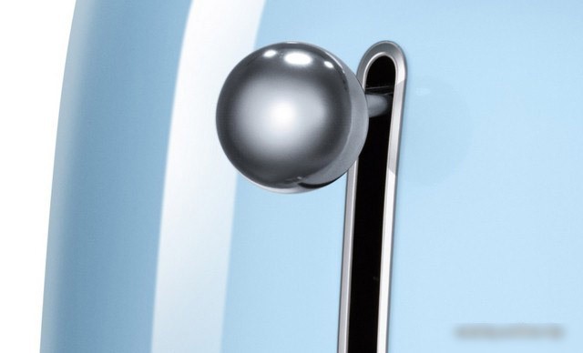 Тостер Smeg TSF01PBEU
