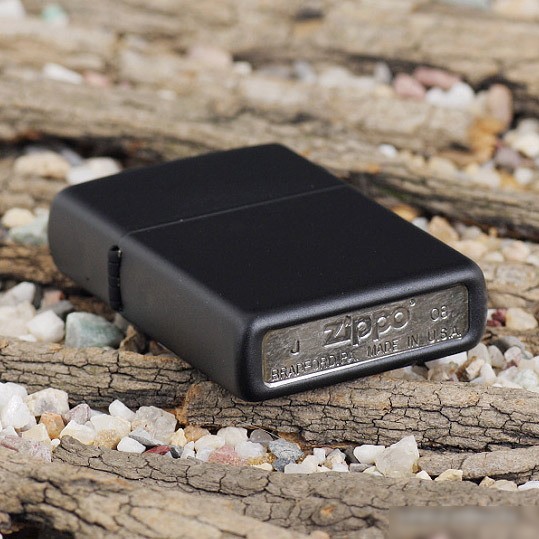Зажигалка Zippo Classic 218 Black Matte