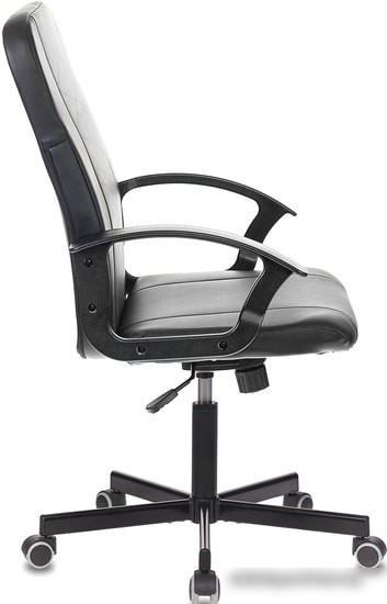 Кресло Brabix Simple EX-521 (черный)