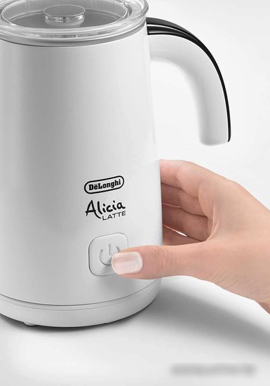 Автоматический вспениватель молока DeLonghi Alicia Черный [EMF2.BK]