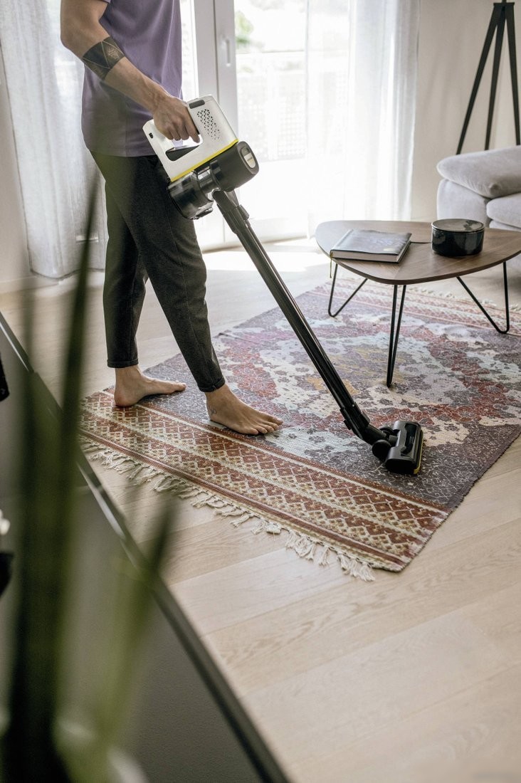 Пылесос Karcher VC 4 Cordless myHome Pet 1.198-633.0