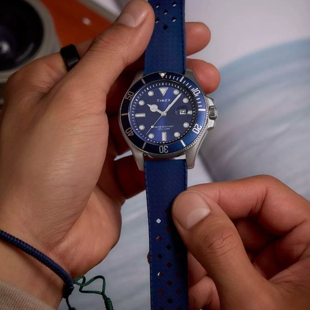 Наручные часы Timex TW2Y05000