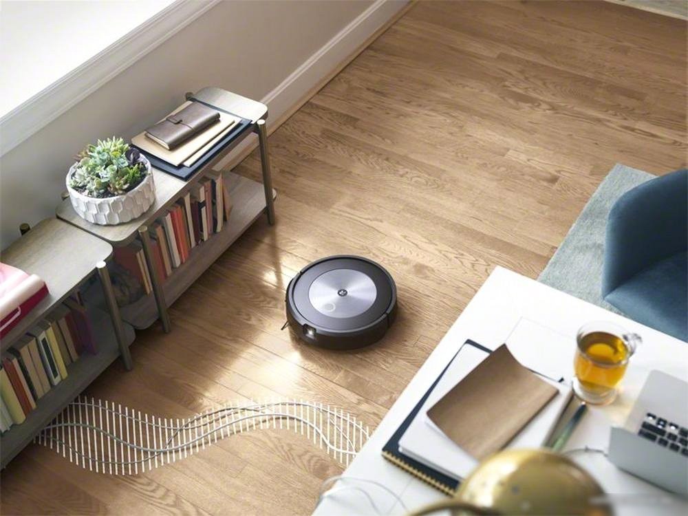 Робот-пылесос iRobot Roomba j7