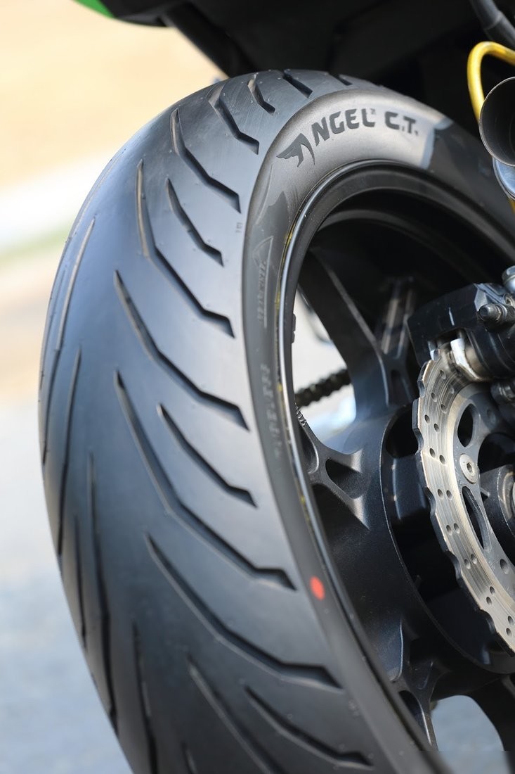 Дорожные мотошины Pirelli Angel City 100/80-14 54S TL