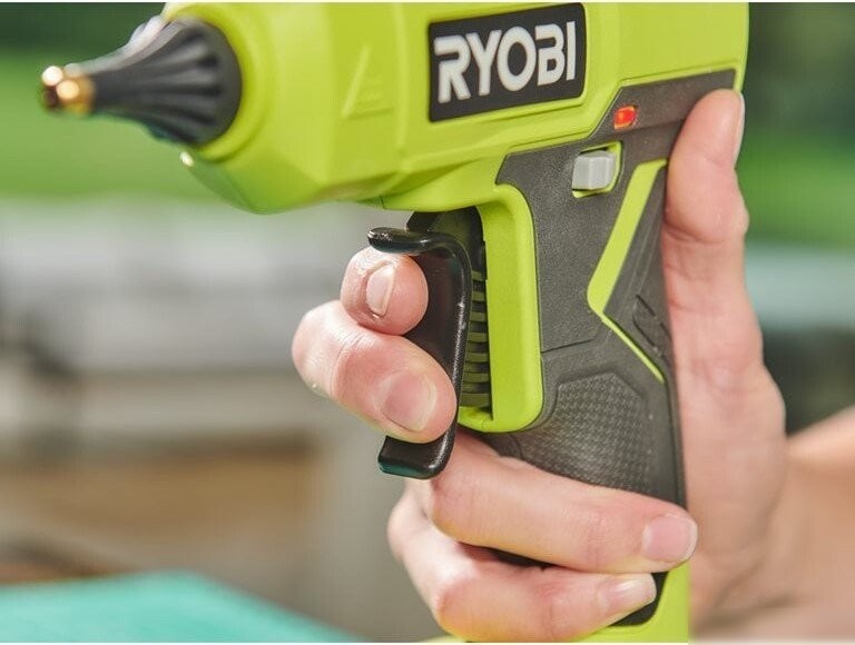 Термоклеевой пистолет Ryobi RGLU18-0 (без АКБ)