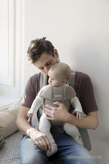 Рюкзак-переноска BabyBjorn Mini 3D Mesh (greige)