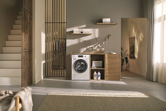 Стиральная машина Miele WEA135 WCS