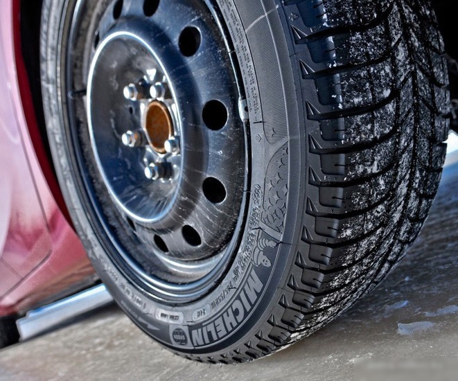 Автомобильные шины Michelin X-Ice 3 245/45R20 99H (run-flat)