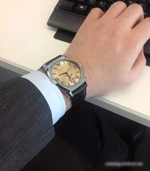 Наручные часы Emporio Armani AR0338