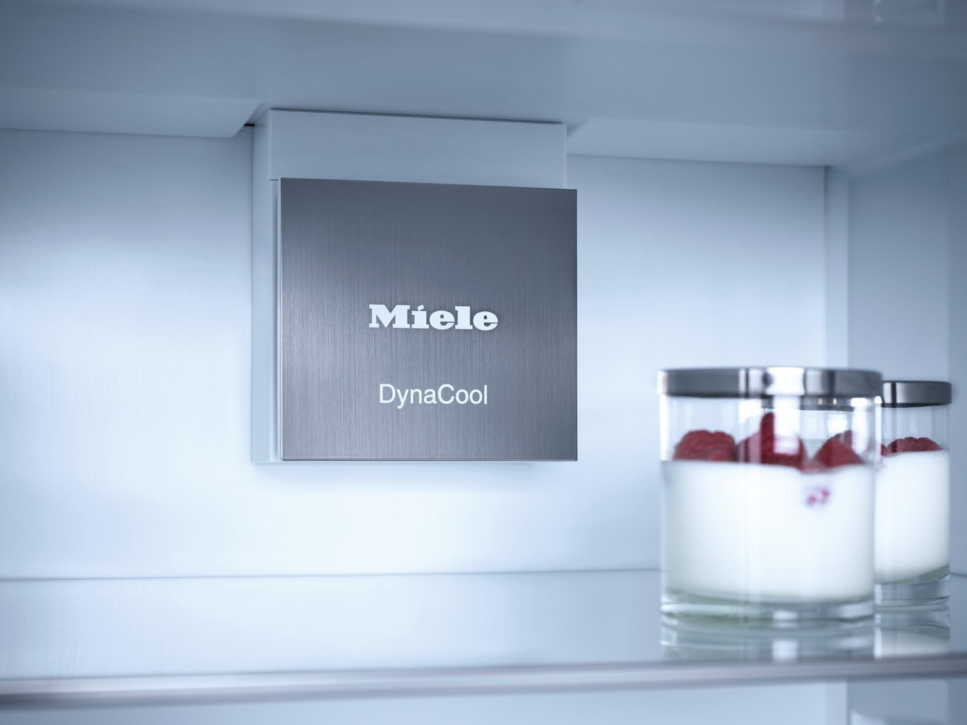 Холодильник Miele KFN 7734 C
