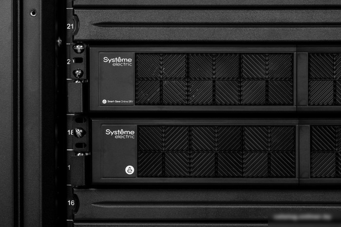 Внешний батарейный блок Systeme Electric BPSE72RT2U