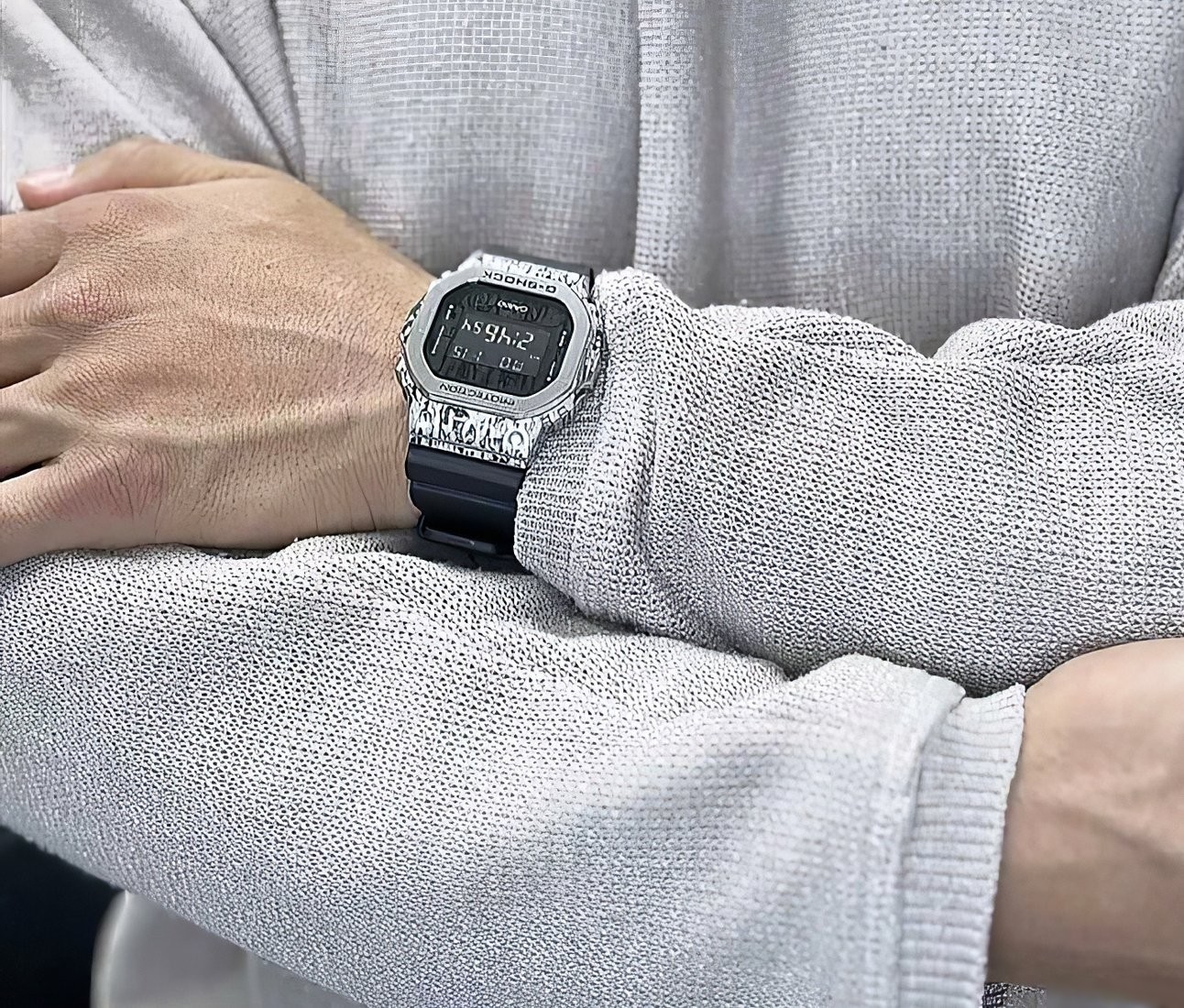 Наручные часы Casio G-Shock GM-5600GC-1E