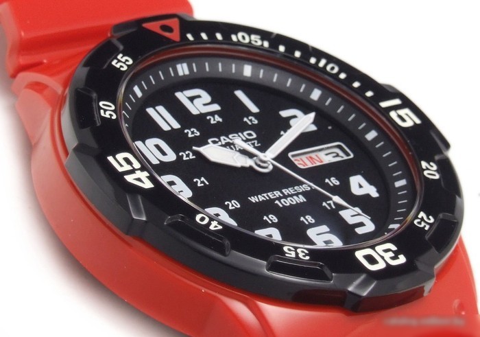Наручные часы Casio MRW-200HC-4B