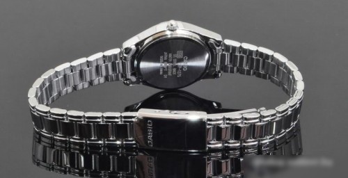Наручные часы Casio LTP-1275D-7B