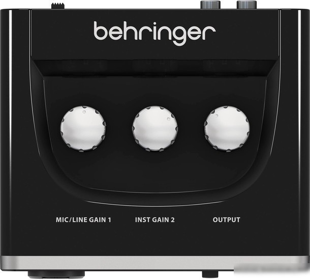 Аудиоинтерфейс BEHRINGER U-Phoria UM2