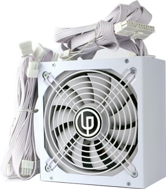 Блок питания Ginzzu MC800 (белый)