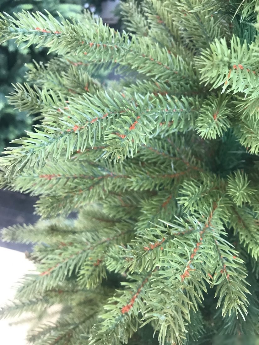 Ель GreenTerra Аляска Св. 2.2 м