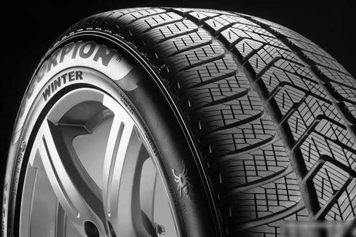 Автомобильные шины Pirelli Scorpion Winter 235/55R19 101H (run flat)