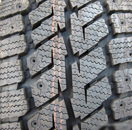 Автомобильные шины Gislaved Nord*Frost Van 195/70R15C 104/102R