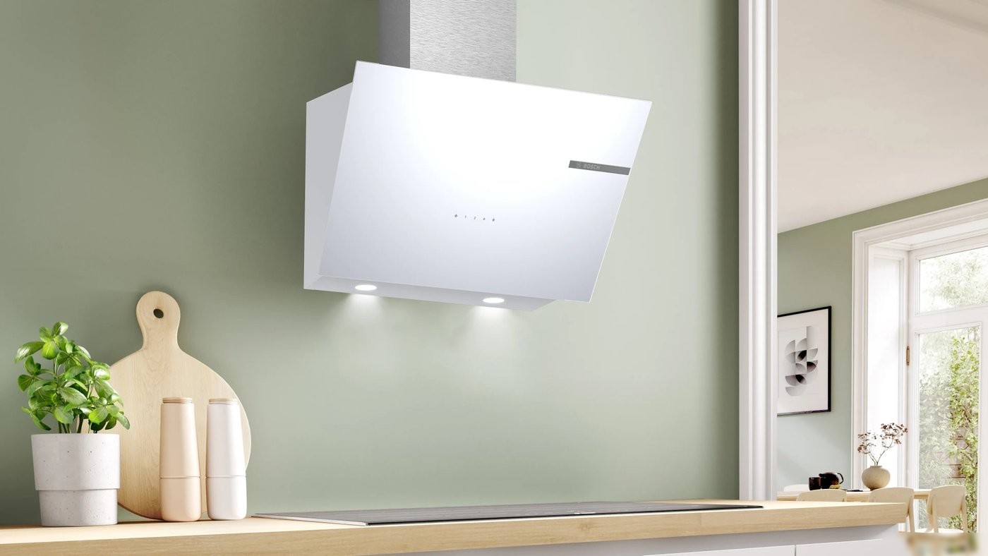 Кухонная вытяжка Bosch Serie 4 DWK66PJ20T