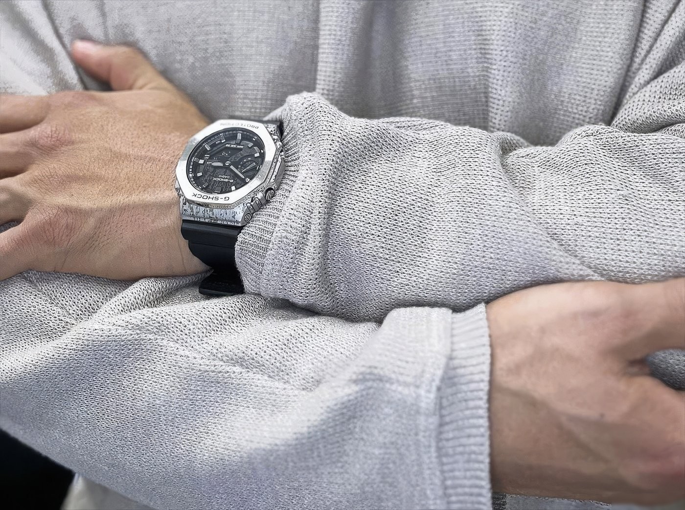 Наручные часы Casio G-Shock GM-2100GC-1A
