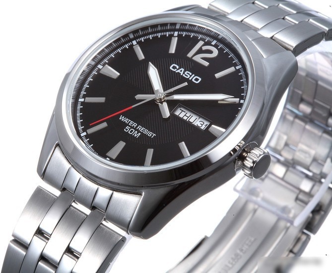 Наручные часы Casio MTP-1335D-1A