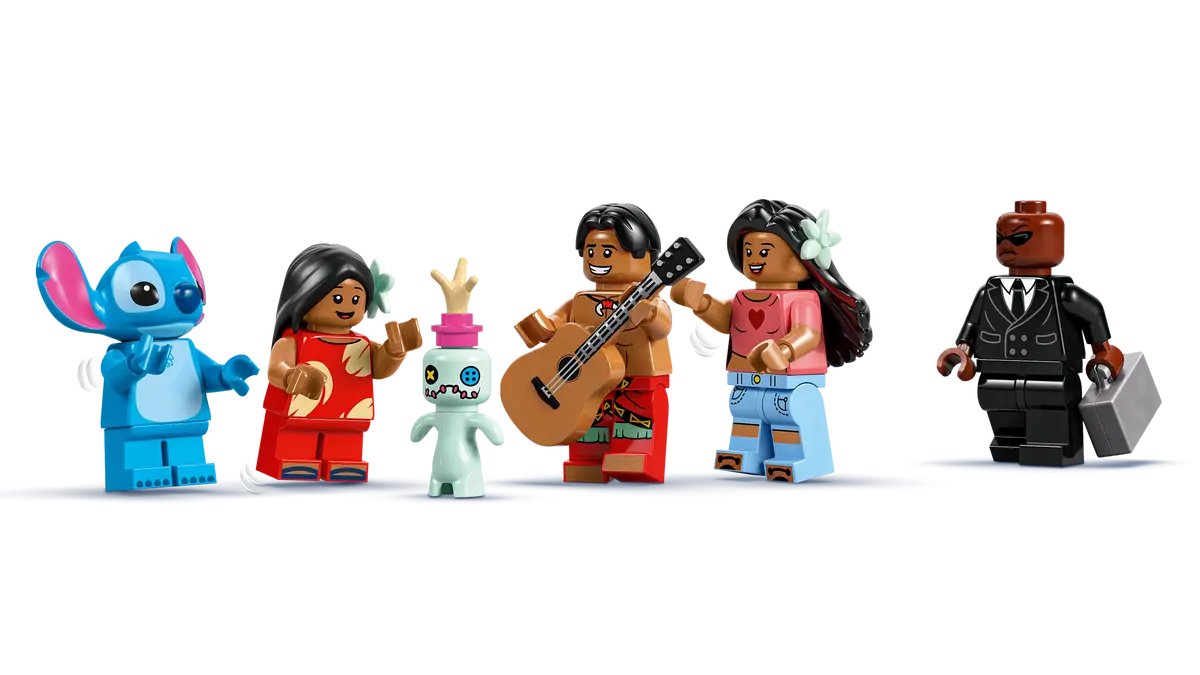 Конструктор LEGO Disney Пляжный домик Лило и Стича 43268