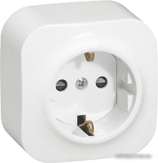 Розетка Legrand Quteo 7 822 11 (белый) Розетка Legrand Quteo 7 822 11 (белый)