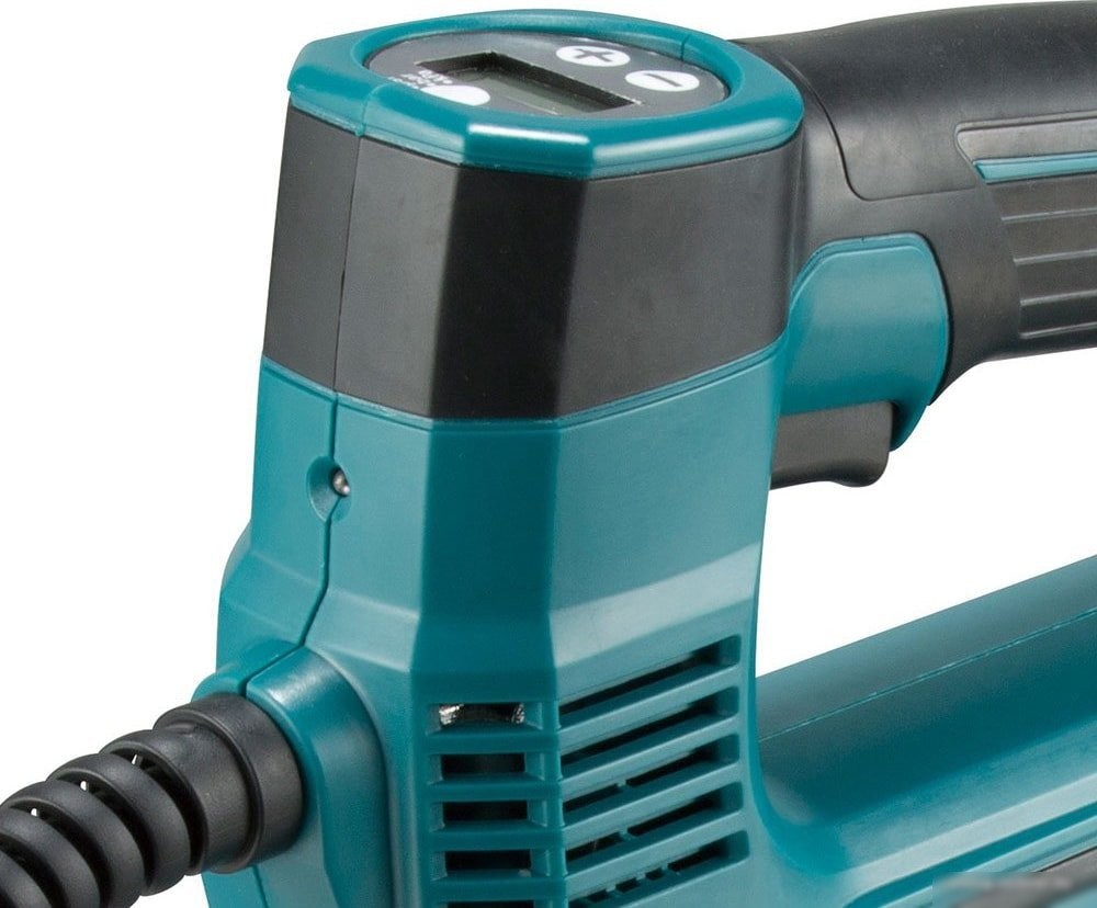 Автомобильный компрессор Makita MP100DZ