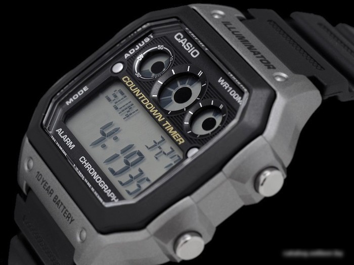 Наручные часы Casio AE-1300WH-8A