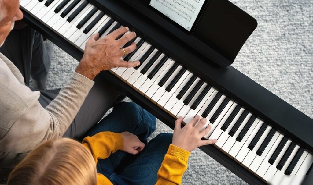 Цифровое пианино Kawai ES60B (черный)