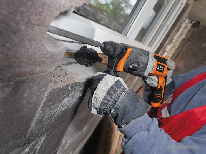 Перфоратор AEG Powertools KH 26 E