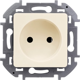 Розетка Legrand Inspiria 673711