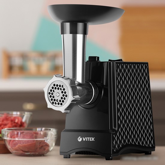 Мясорубка Vitek VT-3623