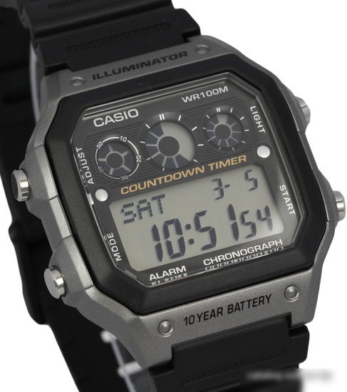 Наручные часы Casio AE-1300WH-8A
