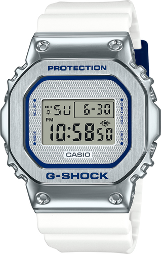 Наручные часы Casio G-Shock GM-5600LC-7E