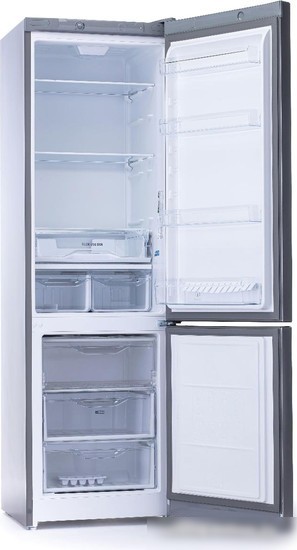 Холодильник Indesit DS 4200 G